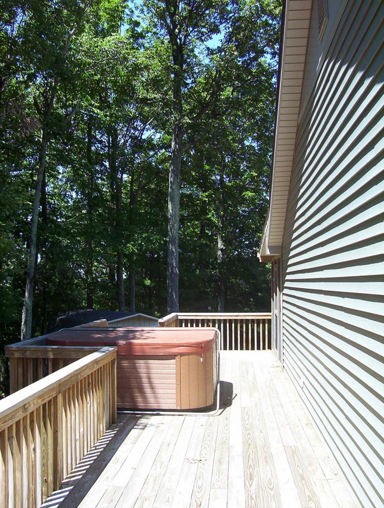 10584 Ivy Ridge Road Bent Mountain, VA 24059 - Photo 11 of 16 porch
