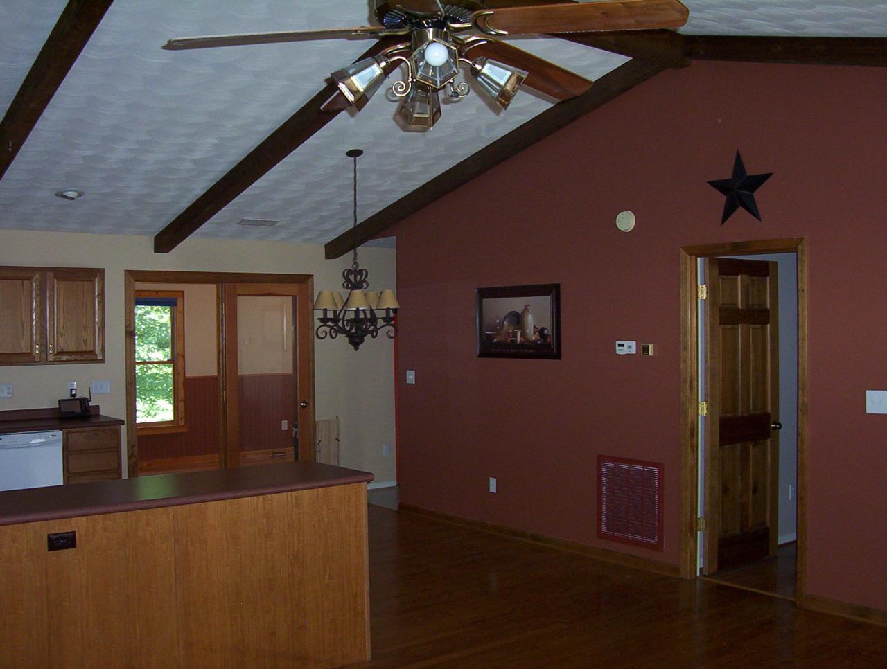 10584 Ivy Ridge Road Bent Mountain, VA 24059 - Photo 3 of 16 room