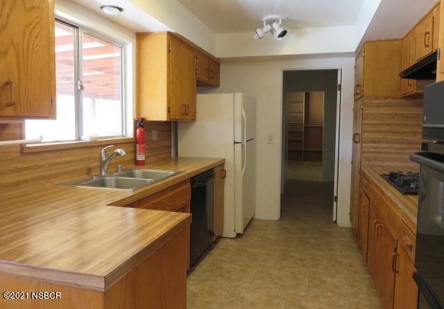 4280 Constellation Road Lompoc, CA 93436 - Photo 8 of 25 kitchen 2
