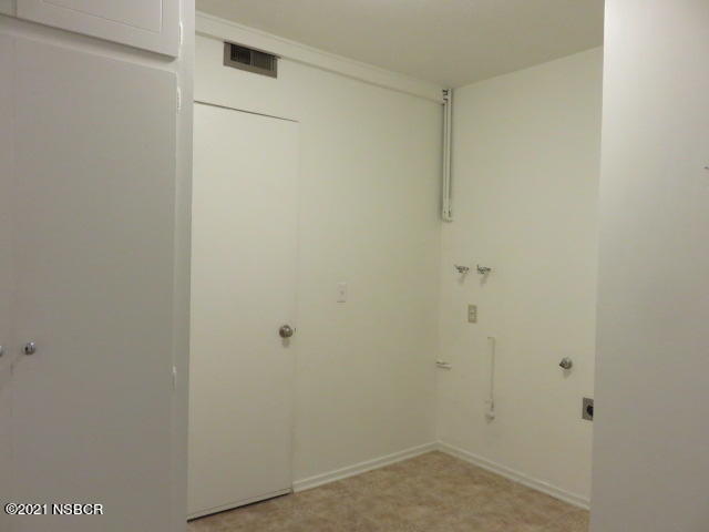 4280 Constellation Road Lompoc, CA 93436 - Photo 9 of 25 laundry