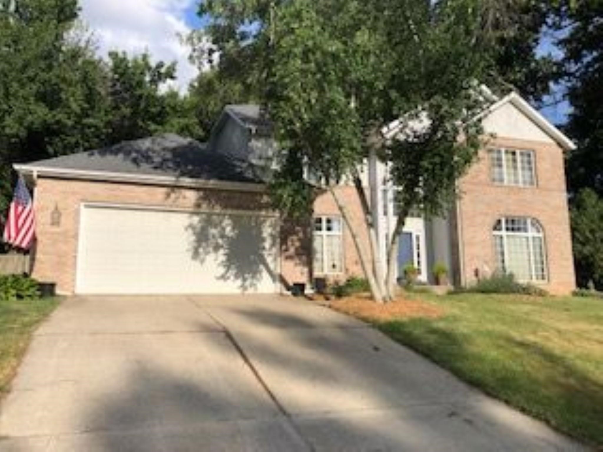 408 Clipper Road Springfield, IL 62711 - Photo 1 of 39