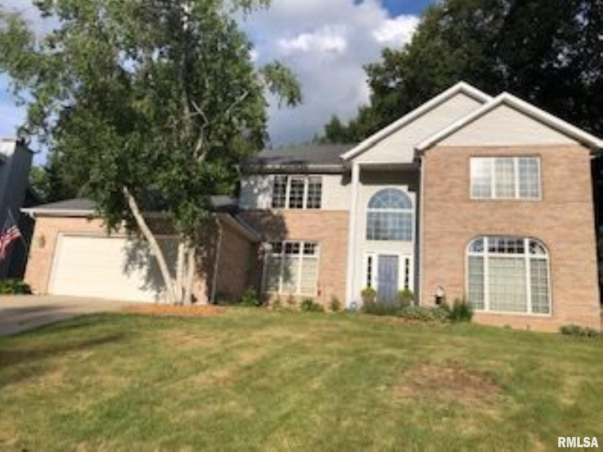 408 Clipper Road Springfield, IL 62711 - Photo 3 of 39