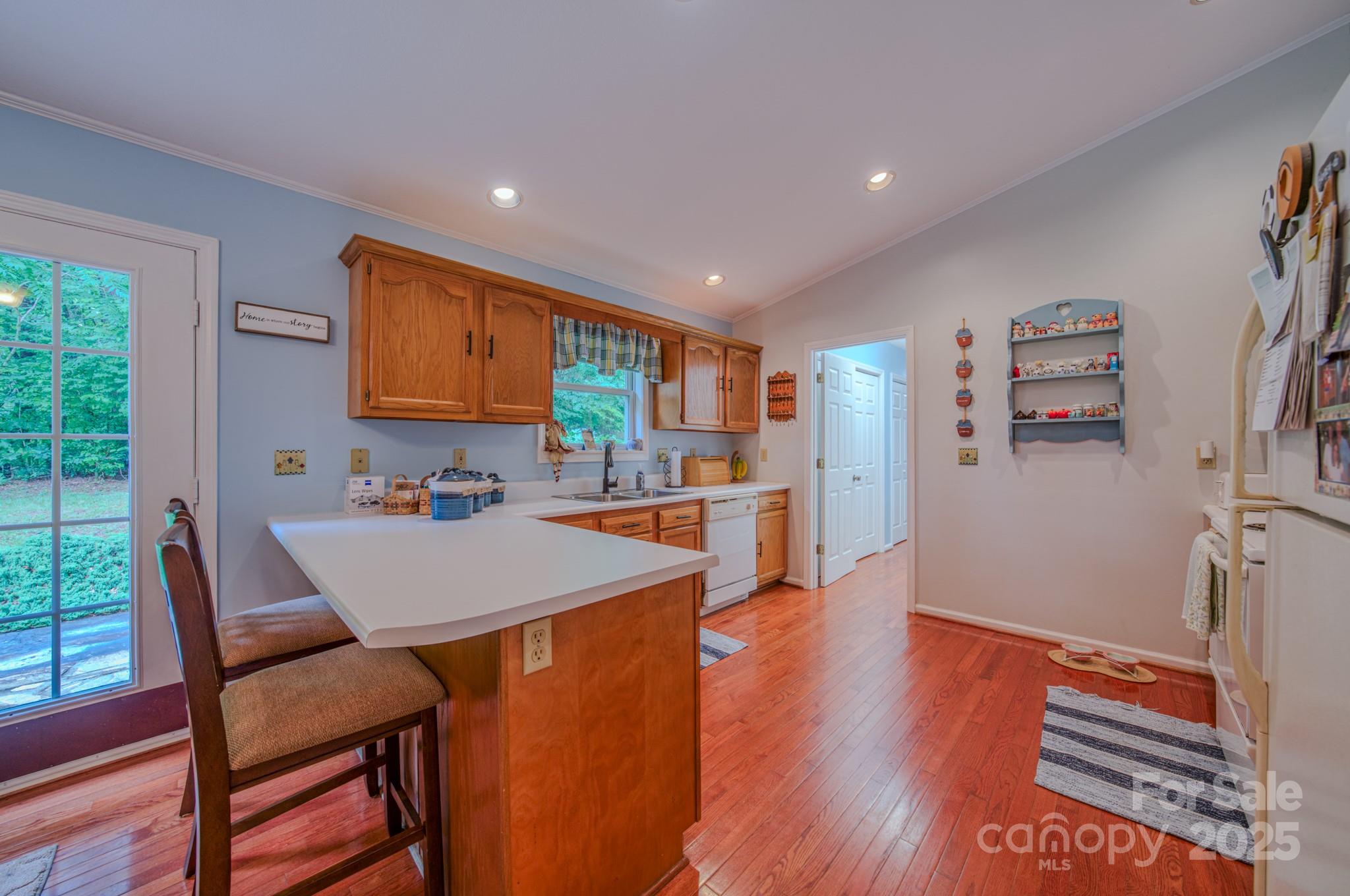 345 Sycamore Ridge Drive Mars Hill, NC 28754 - Photo 12 of 48