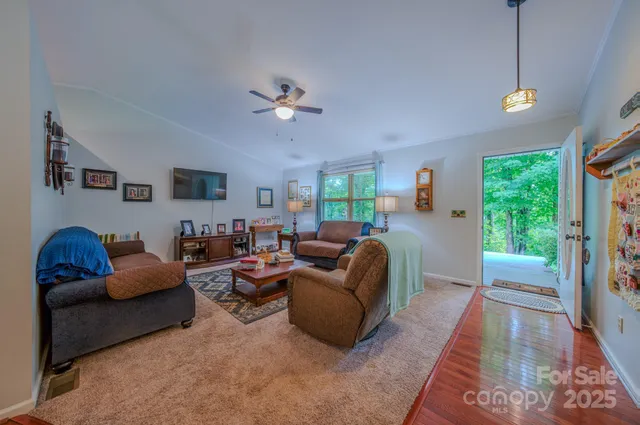 $399,000 | 345 Sycamore Ridge Drive, Mars Hill, NC 28754