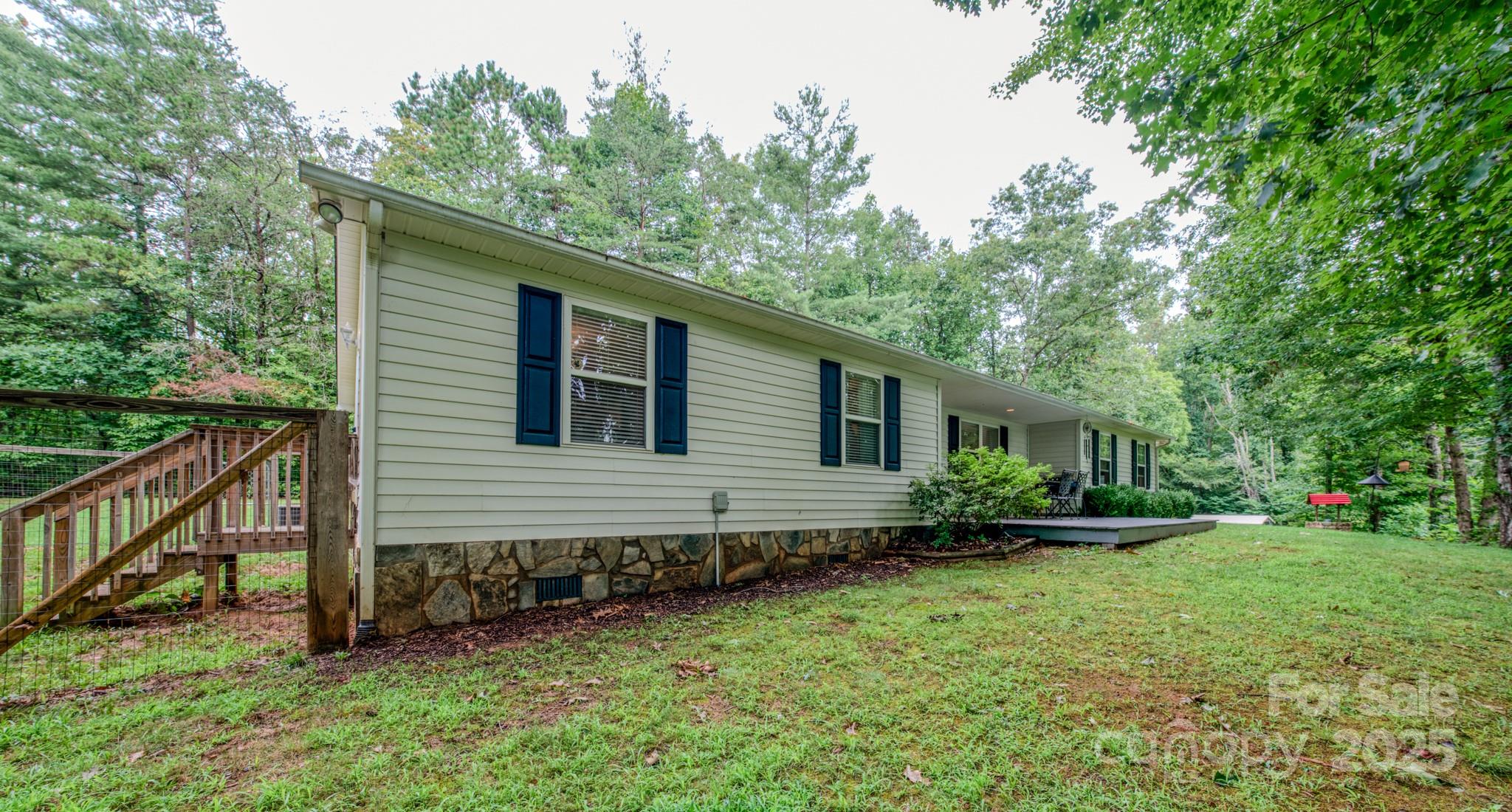 345 Sycamore Ridge Drive Mars Hill, NC 28754 - Photo 41 of 48