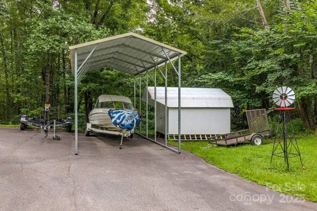 $399,000 | 345 Sycamore Ridge Drive, Mars Hill, NC 28754