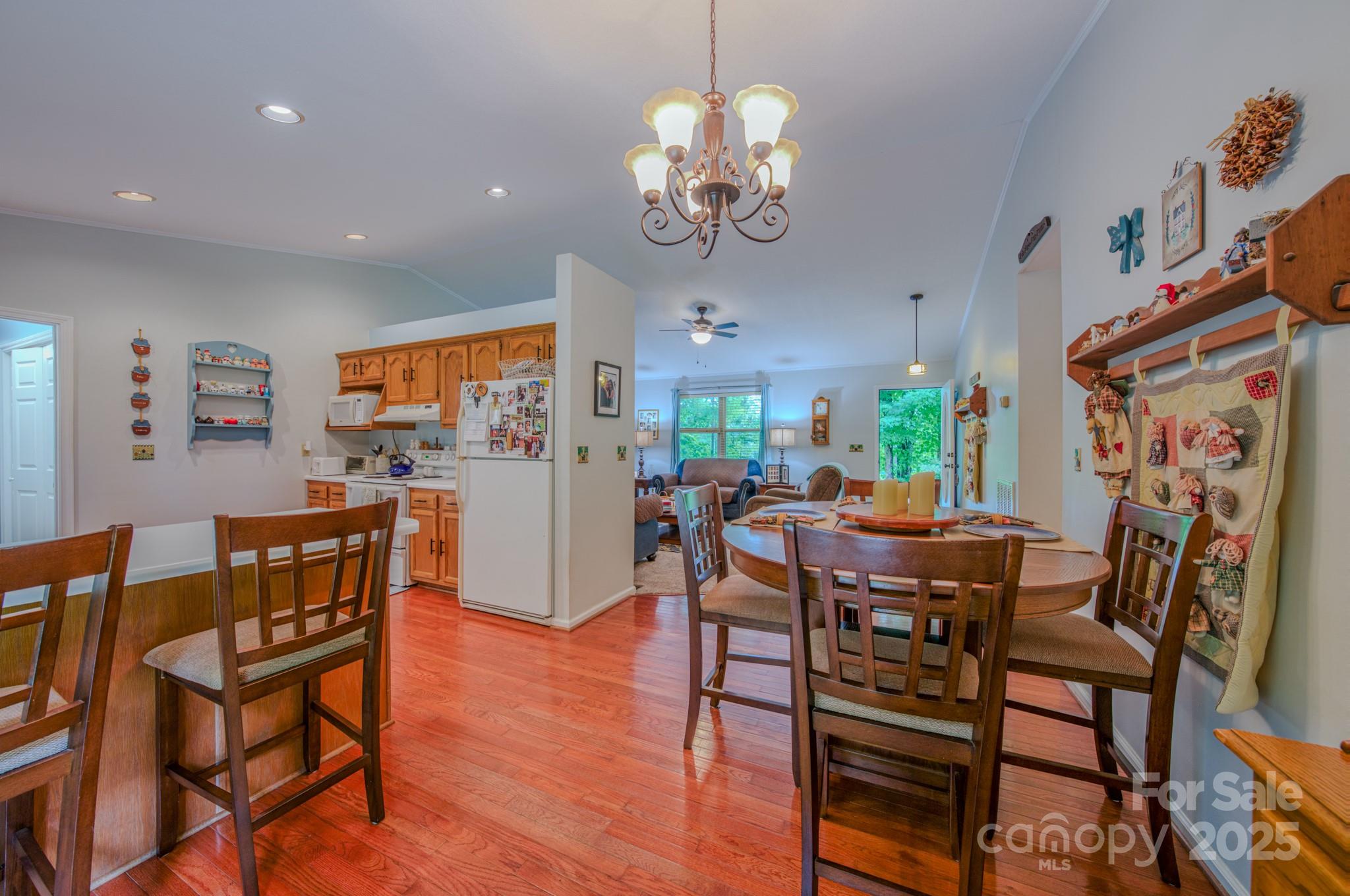 345 Sycamore Ridge Drive Mars Hill, NC 28754 - Photo 5 of 48