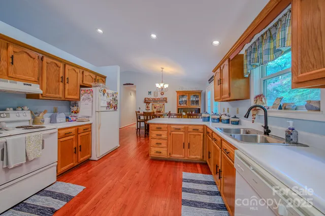 $399,000 | 345 Sycamore Ridge Drive, Mars Hill, NC 28754