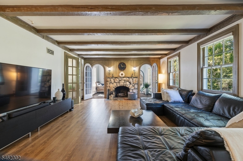 172 New Providence Road Mountainside, NJ 07092 - Photo 5 of 46 Gallery Image 5