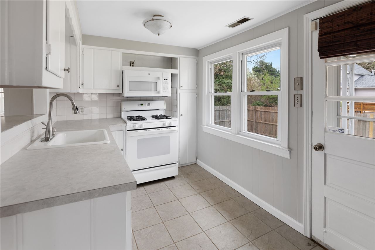 819 Seashore Road North Cape May, NJ 08204 - Photo 8 of 19 Gallery Image 8