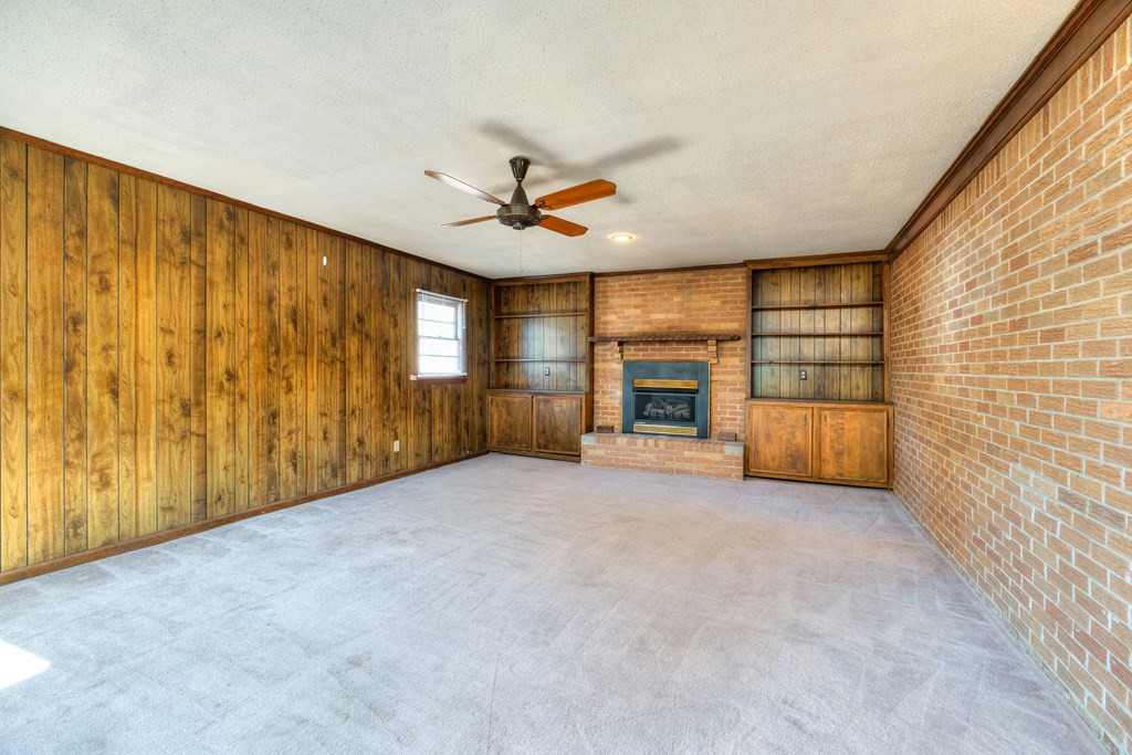 5611 Longview Road Sumter, SC 29154 - Photo 4 of 30