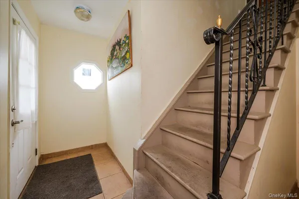 a view of entryway