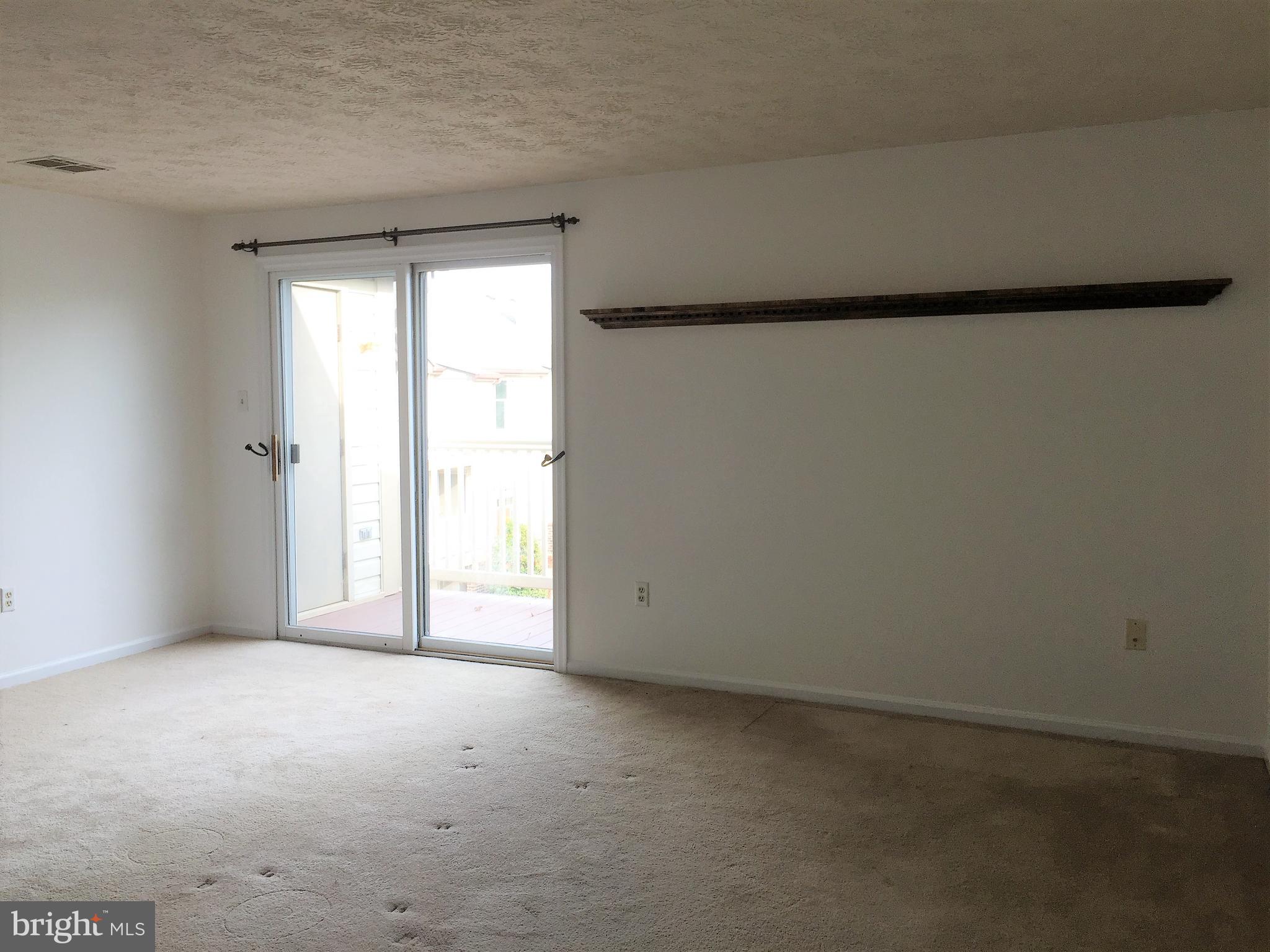 802 Stratford Way, Unit M Frederick, MD 21701 - Photo 2 of 14