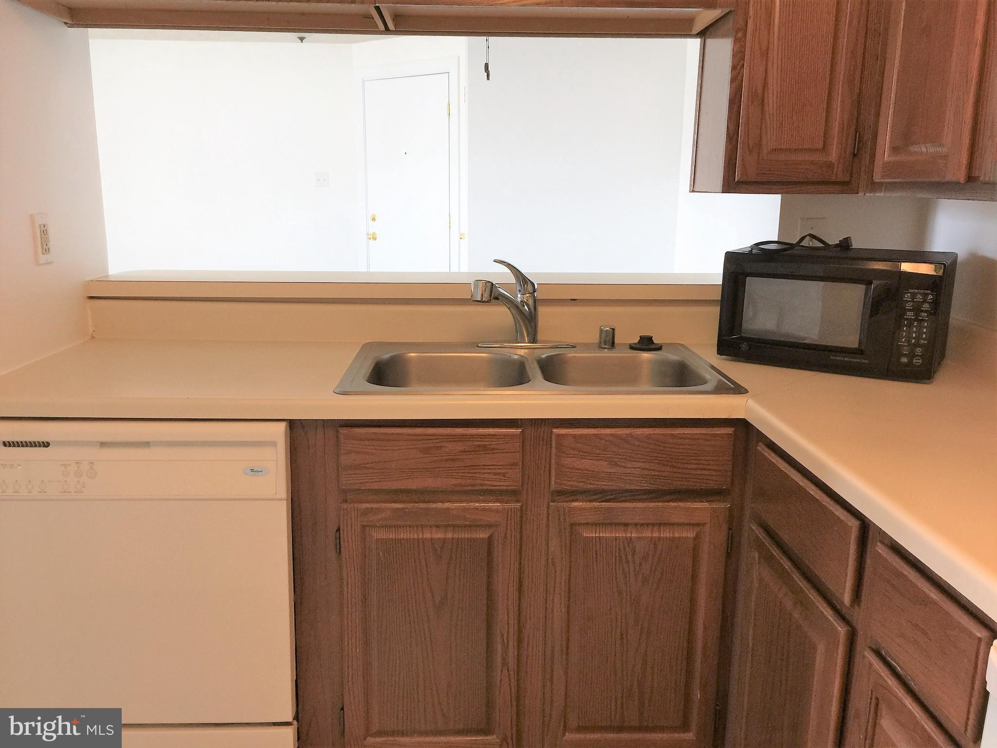 802 Stratford Way, Unit M Frederick, MD 21701 - Photo 6 of 14