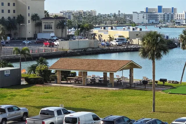 $209,000 | 4550 Cove Circle, Unit 406, St. Petersburg, FL 33708