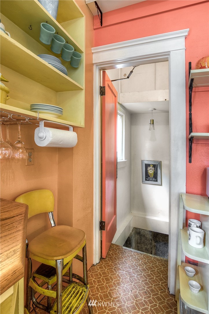 529 19th Avenue Seattle, WA 98122 - Photo 17 of 39 a bathroom with a toilet and a shower