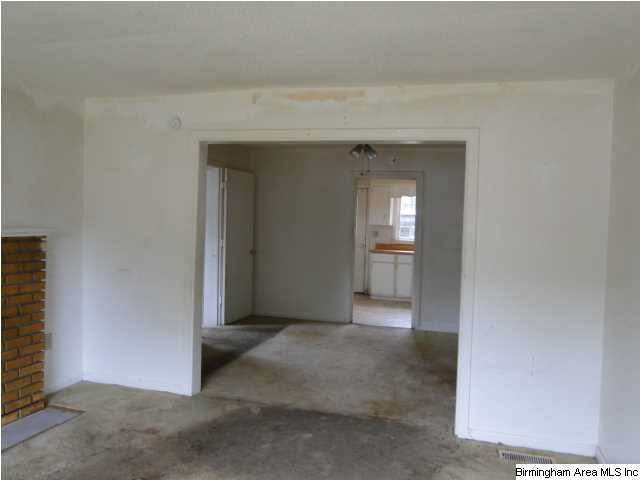 6412 Court F Fairfield, AL 35064 - Photo 9 of 10