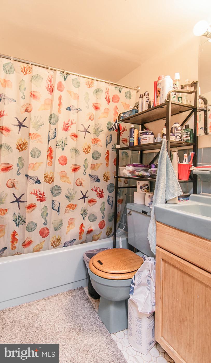 5 Thomas Road Aston, PA 19014 - Photo 4 of 10
