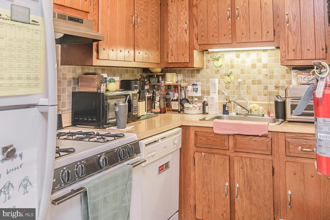 5 Thomas Road Aston, PA 19014 - Photo 7 of 10