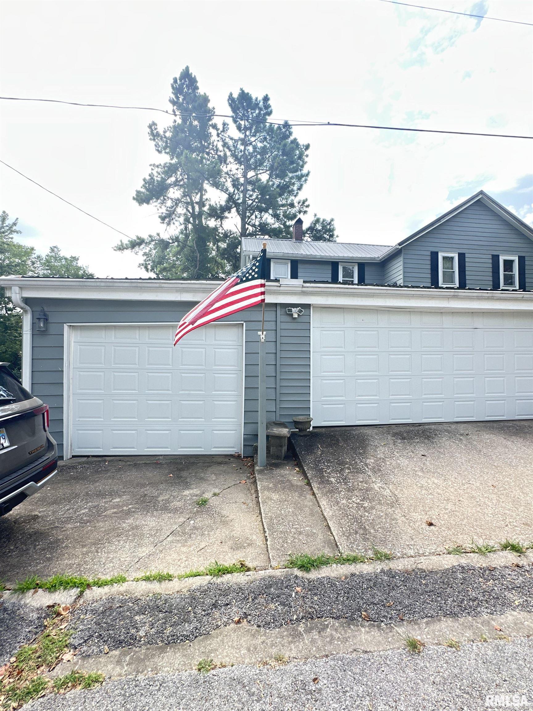 409 West Spring Street Anna, IL 62906 - Photo 3 of 31 Gallery Image 3