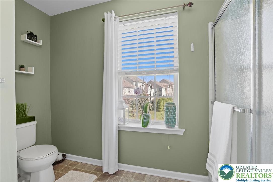 5459 Spring Ridge Drive West Macungie, PA 18062 - Photo 28 of 41