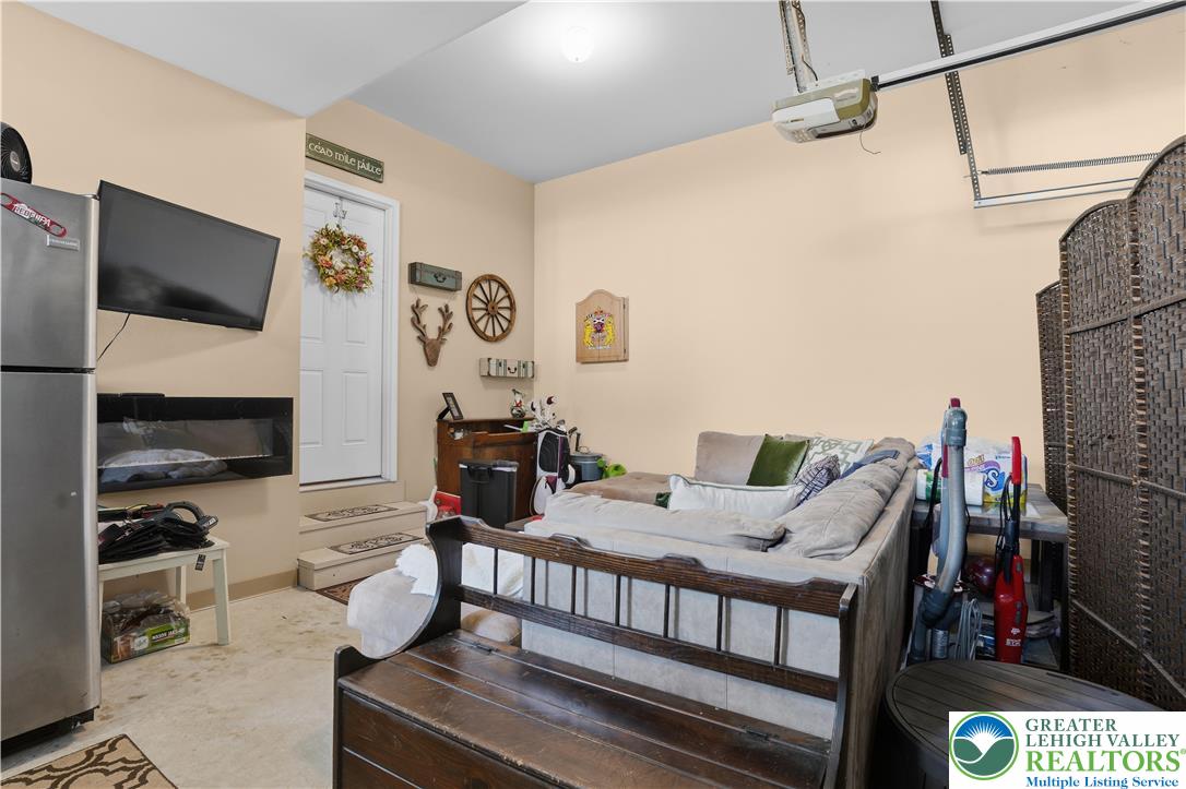 5459 Spring Ridge Drive West Macungie, PA 18062 - Photo 30 of 41