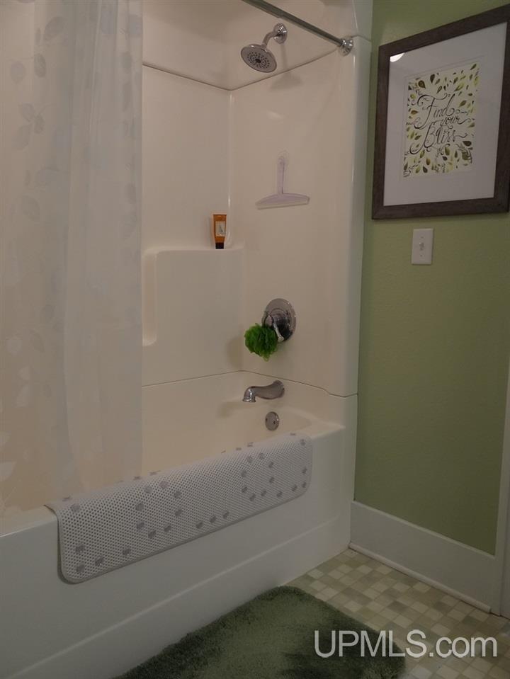 43805 Bootjack Road Lake Linden, MI 49945 - Photo 17 of 38