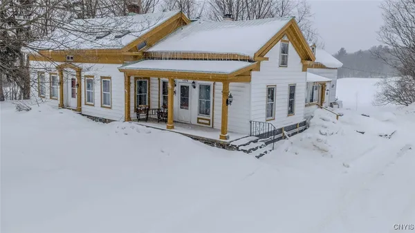 $899,900 | 1726 County Rte 15, Sandy Creek, NY 13083