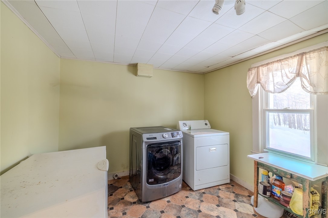 1726 County Rte 15 Sandy Creek, NY 13083 - Photo 19 of 49