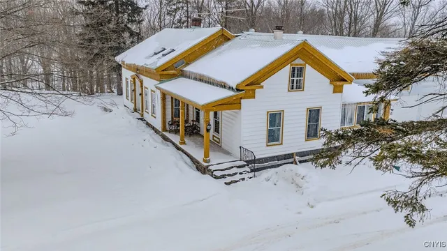 $899,900 | 1726 County Rte 15, Sandy Creek, NY 13083