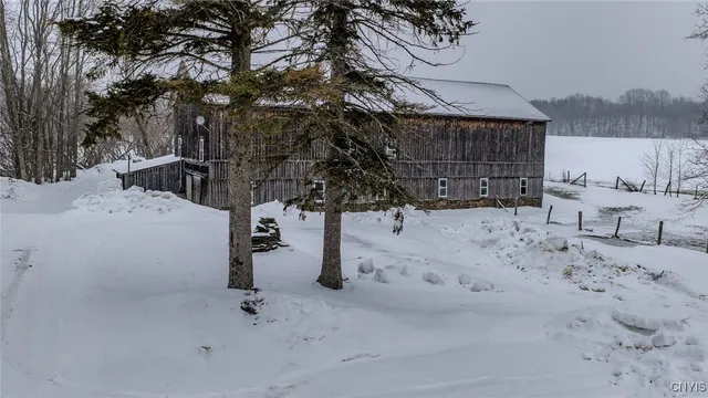 $899,900 | 1726 County Rte 15, Sandy Creek, NY 13083