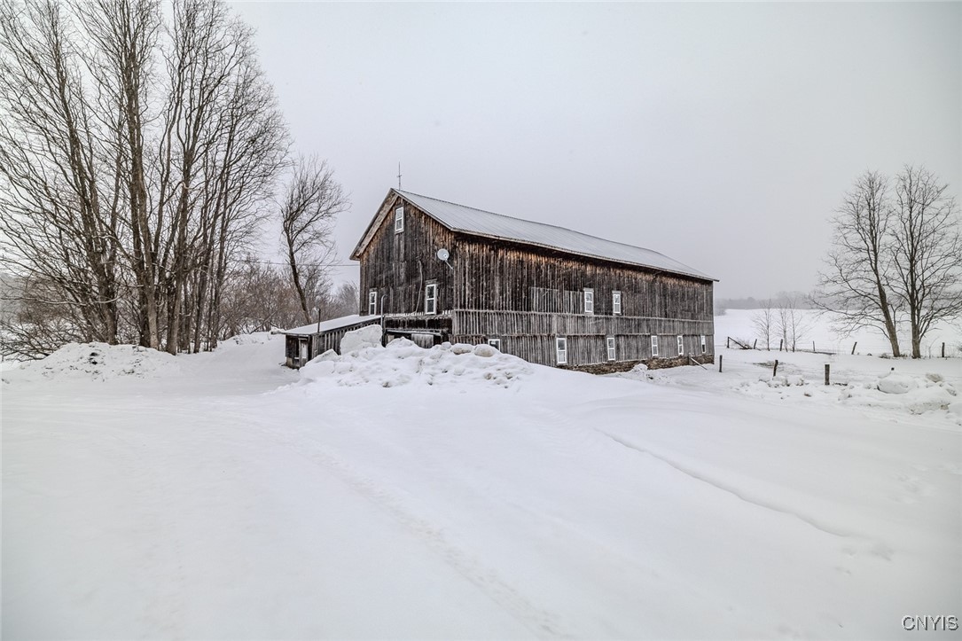 1726 County Rte 15 Sandy Creek, NY 13083 - Photo 32 of 49
