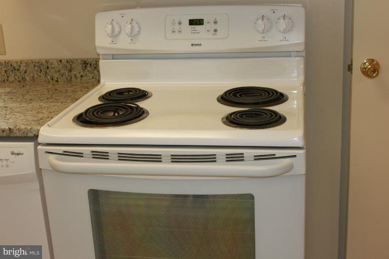 12201 Bond Street Silver Spring, MD 20902 - Photo 17 of 22 Kitchen