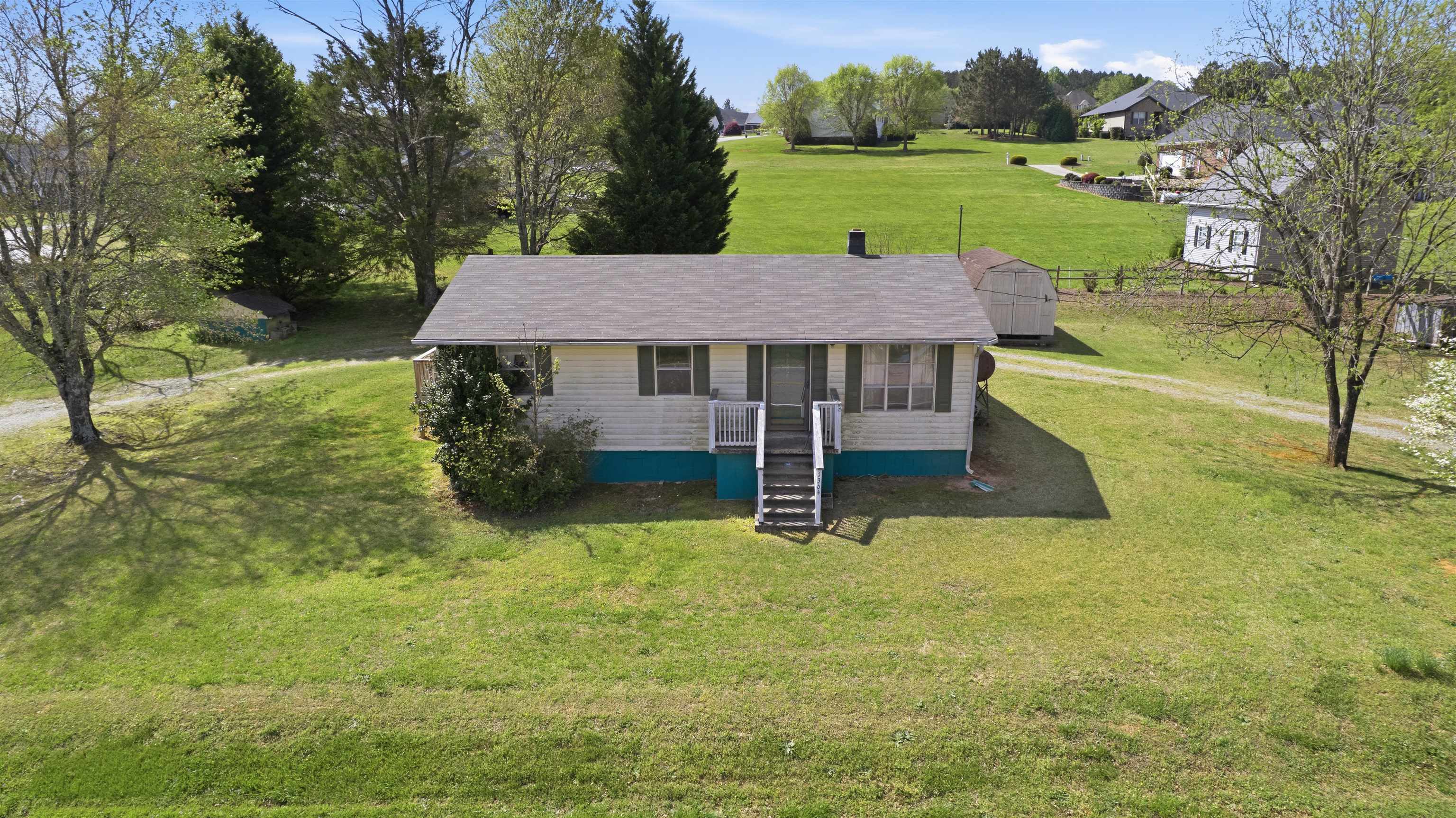 1360 Old Mill Road Campobello, SC 29322 - Photo 4 of 24