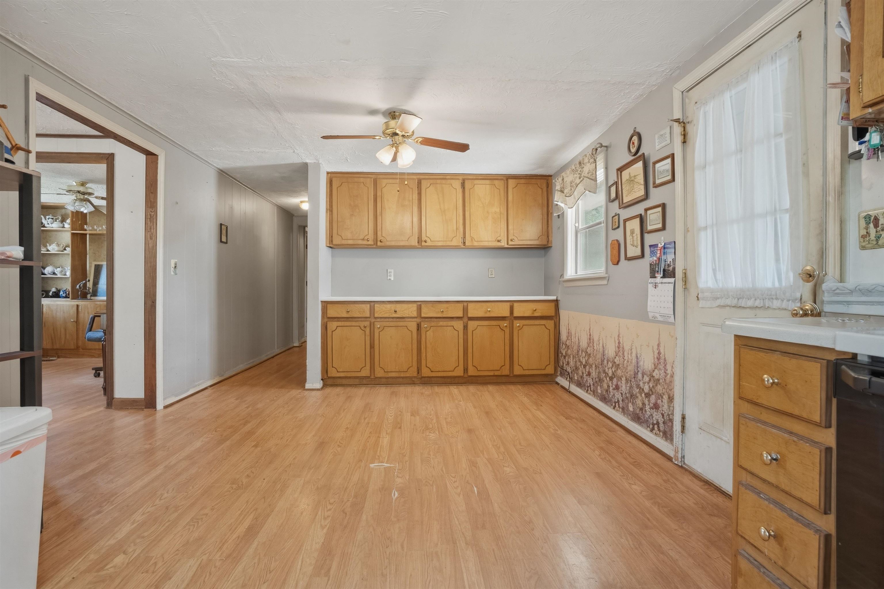 1360 Old Mill Road Campobello, SC 29322 - Photo 10 of 24