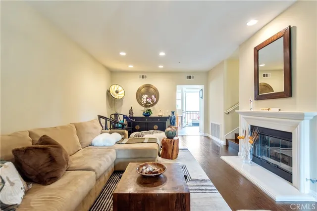 $1,498,888 | 23 Seasons, Irvine, CA 92603