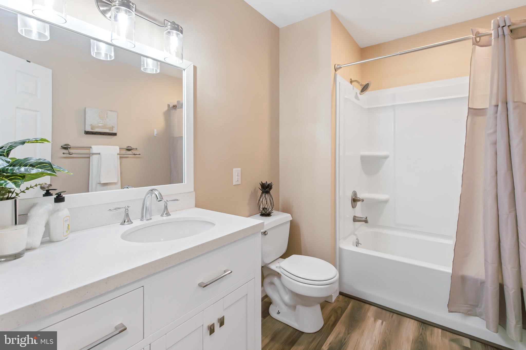 39 Pebble Creek Drive Lititz, PA 17543 - Photo 16 of 34