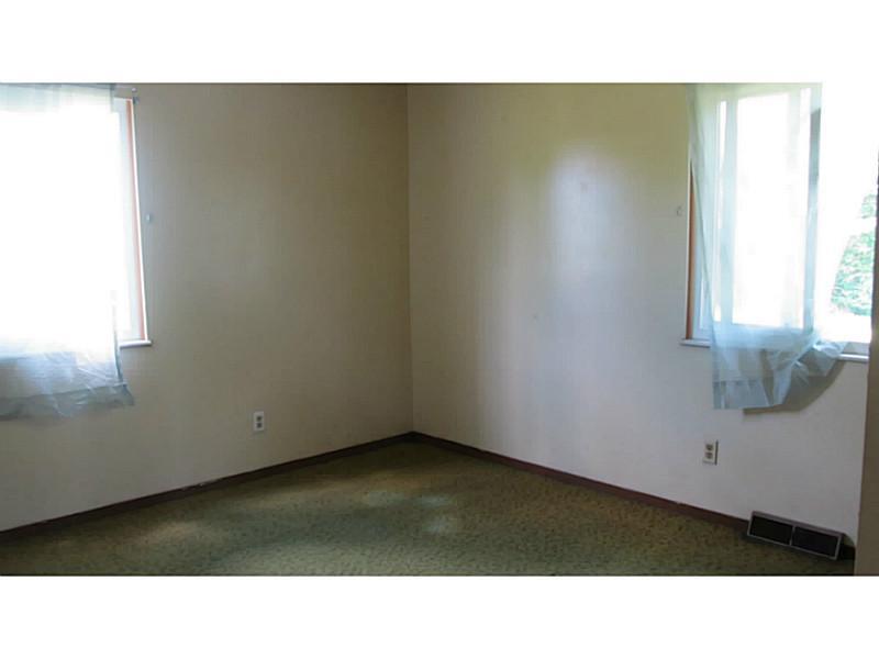 204 Fleming Road Grove City, PA 16127 - Photo 5 of 8 Bedroom.