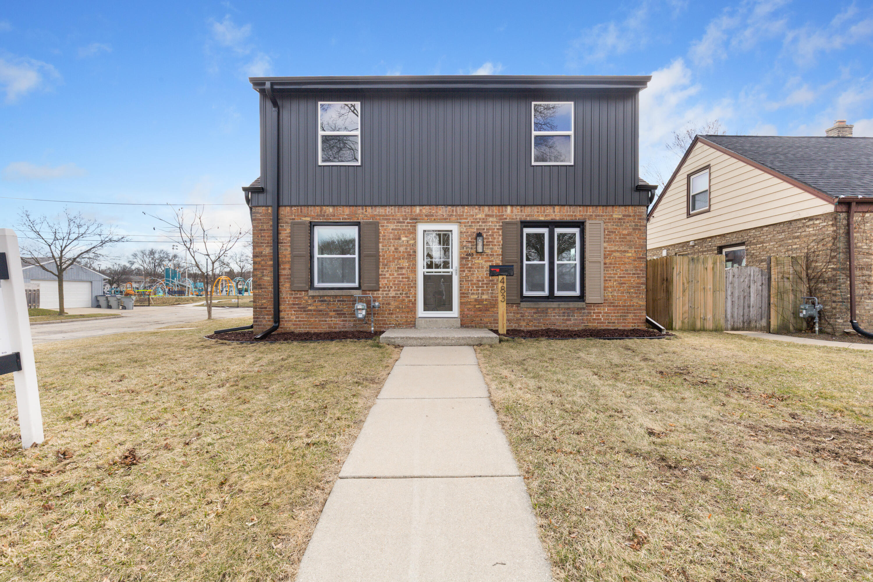 483 East Morgan Avenue Milwaukee, WI 53207 - Photo 2 of 21 Front of house