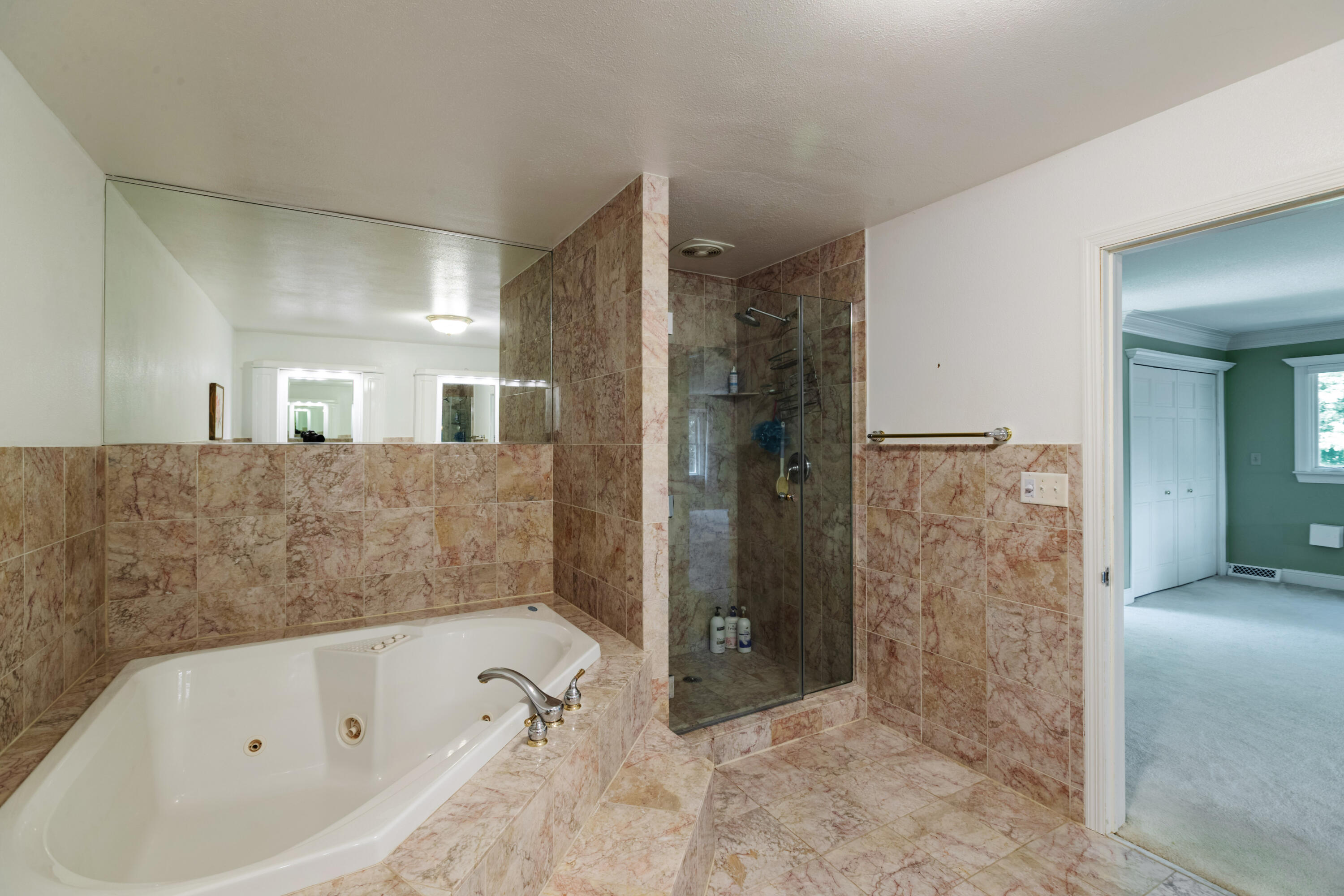 N2194 Valley Road Shelby, WI 54601 - Photo 32 of 62 C24I7591-HDR