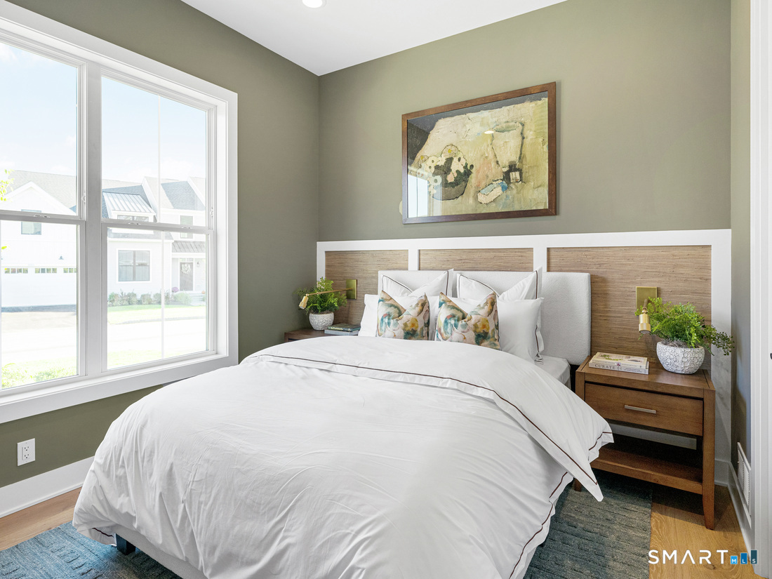 8 Holly Rdg Way, Unit 82 Danbury, CT 06810 - Photo 11 of 16