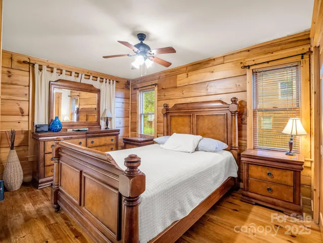 $669,000 | 161 Scenic Wolf Drive, Mars Hill, NC 28754