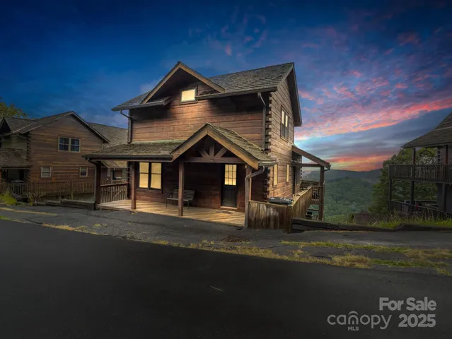 $669,000 | 161 Scenic Wolf Drive, Mars Hill, NC 28754