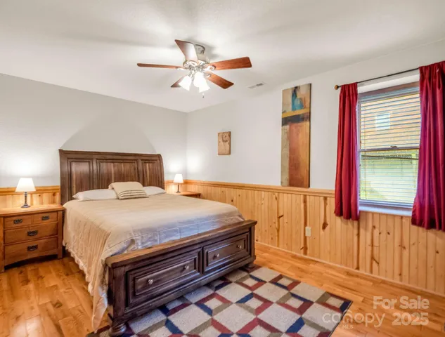 $669,000 | 161 Scenic Wolf Drive, Mars Hill, NC 28754