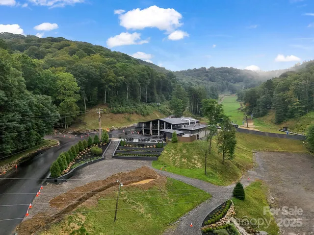 $669,000 | 161 Scenic Wolf Drive, Mars Hill, NC 28754