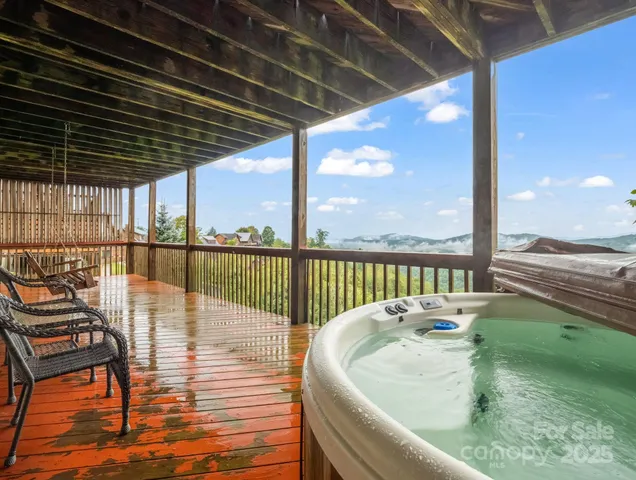 $669,000 | 161 Scenic Wolf Drive, Mars Hill, NC 28754