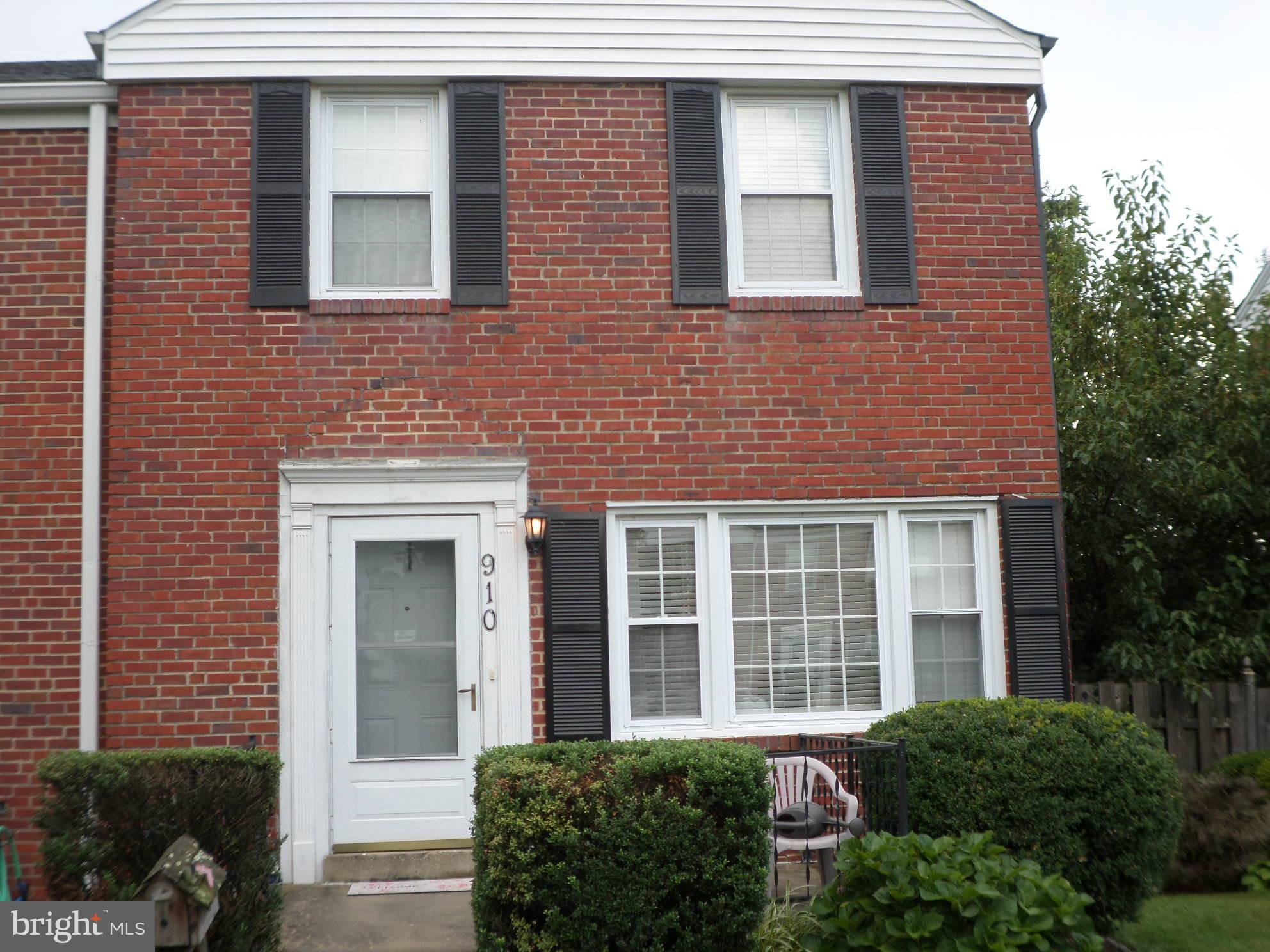 910 Radcliffe Road Towson, MD 21204 - Photo 2 of 8 Exterior (Front)