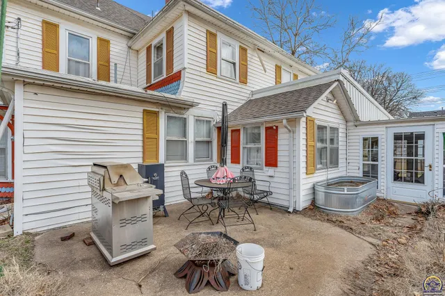 $186,500 | 703 New York, Holton, KS 66436