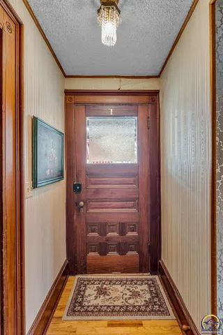 $186,500 | 703 New York, Holton, KS 66436