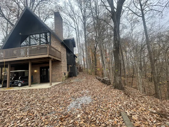 $579,900 | 2029 Holly Creek Road, Celina, TN 38551